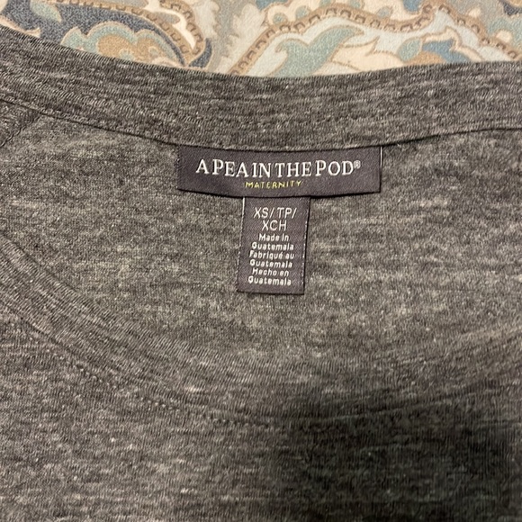 Set of 2 A Pea in the Pod Maternity Tops - Picture 5 of 5